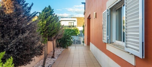 3 bedrooms Villa in Montenegro, Portugal No. 98946 6