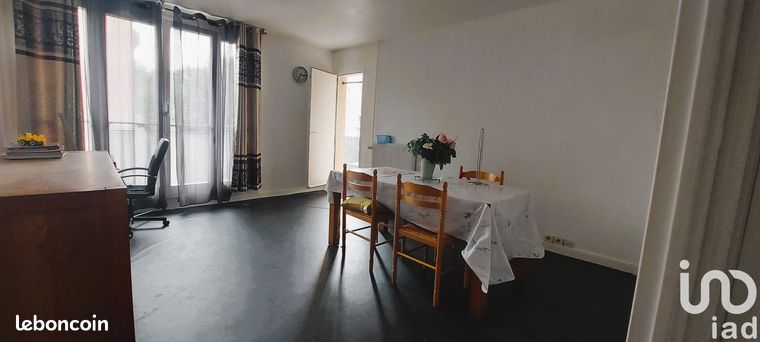 3 bedrooms Apartment in Franconville, France No. 358680