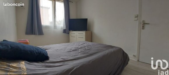 3 bedrooms Apartment in Franconville, France No. 358680 7