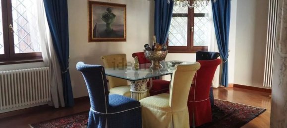 7 rooms Villa in Rescaldina, Italy No. 263955 6