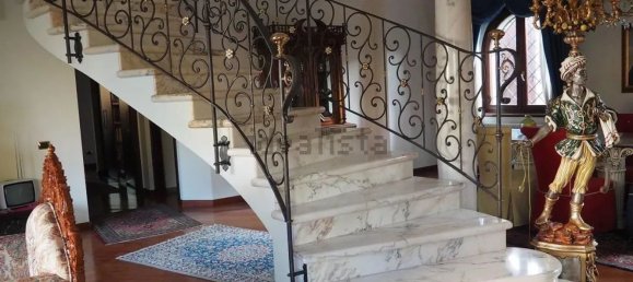 7 rooms Villa in Rescaldina, Italy No. 263955 4