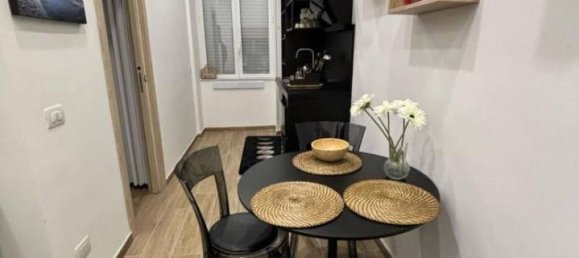 3-Zimmer Wohnung in Naples, Italy, Nr. 37325 6
