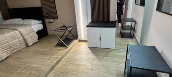 3-Zimmer Wohnung in Naples, Italy, Nr. 37325 14