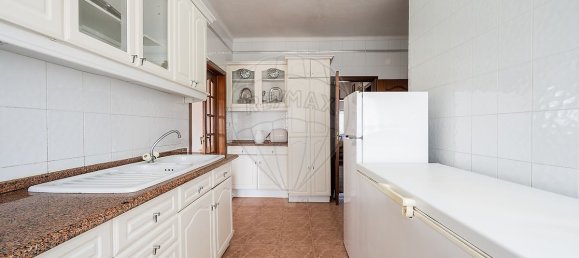 Дом с 6 спальнями в Мафра, Португалия № 50832 11