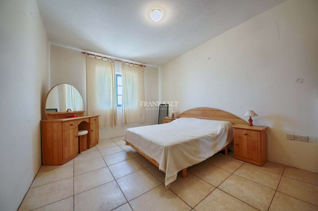 3 bedrooms Apartment in Xaghra, Malta No. 5836