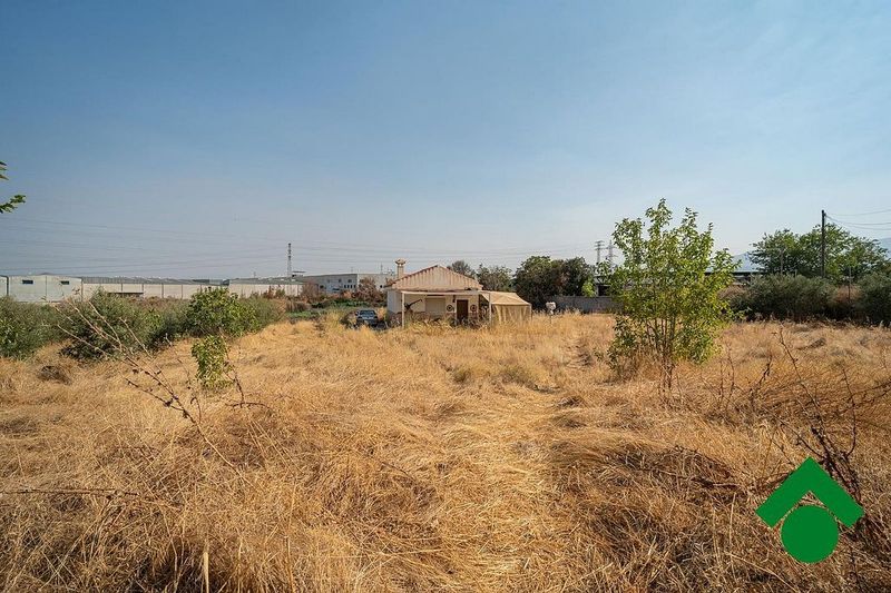 Земельный участок 15856м² в Марасена, Испания № 227408