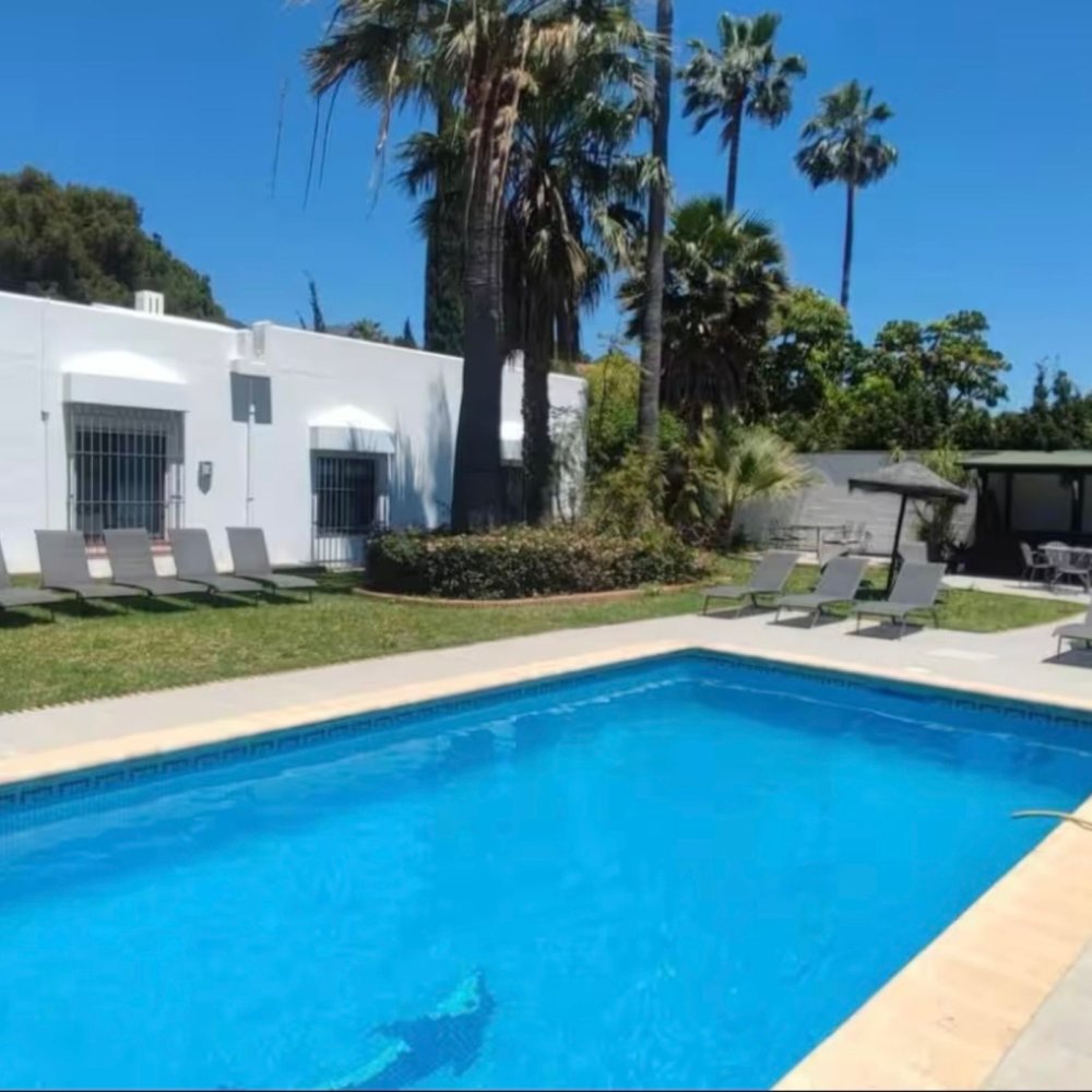 10 bedrooms Villa in Marbella, Spain No. 143693