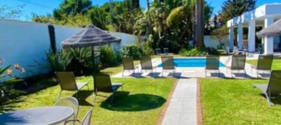 10 bedrooms Villa in Marbella, Spain No. 143693 3
