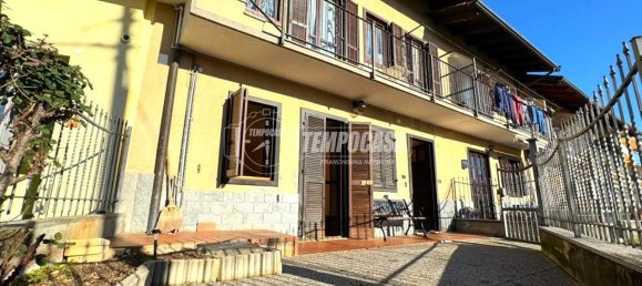 3 rooms Apartment in La Cassa, Italy No. 129327 3