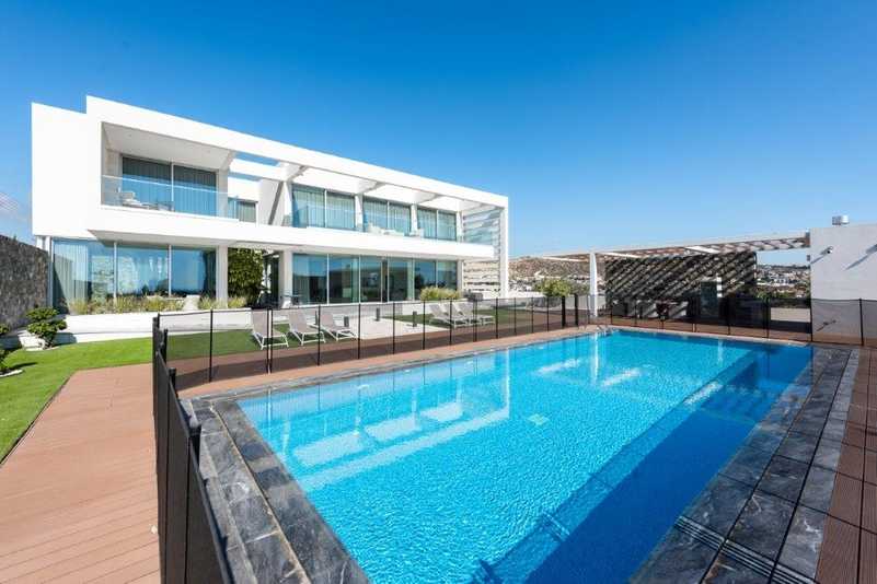 Коммерческая недвижимость с 5 спальнями в Мутайяка, Кипр № 6982