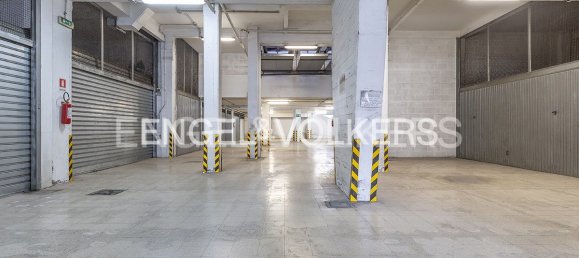 Garaje en Rome, Italy 41 m² No. 128043 5