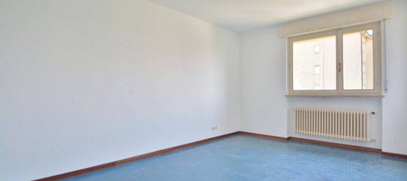 Apartamento de 3 dormitorios en Pordenone, Italy No. 344958 6