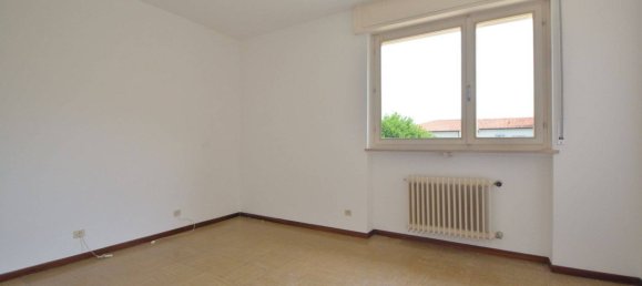 Apartamento de 3 dormitorios en Pordenone, Italy No. 344958 8
