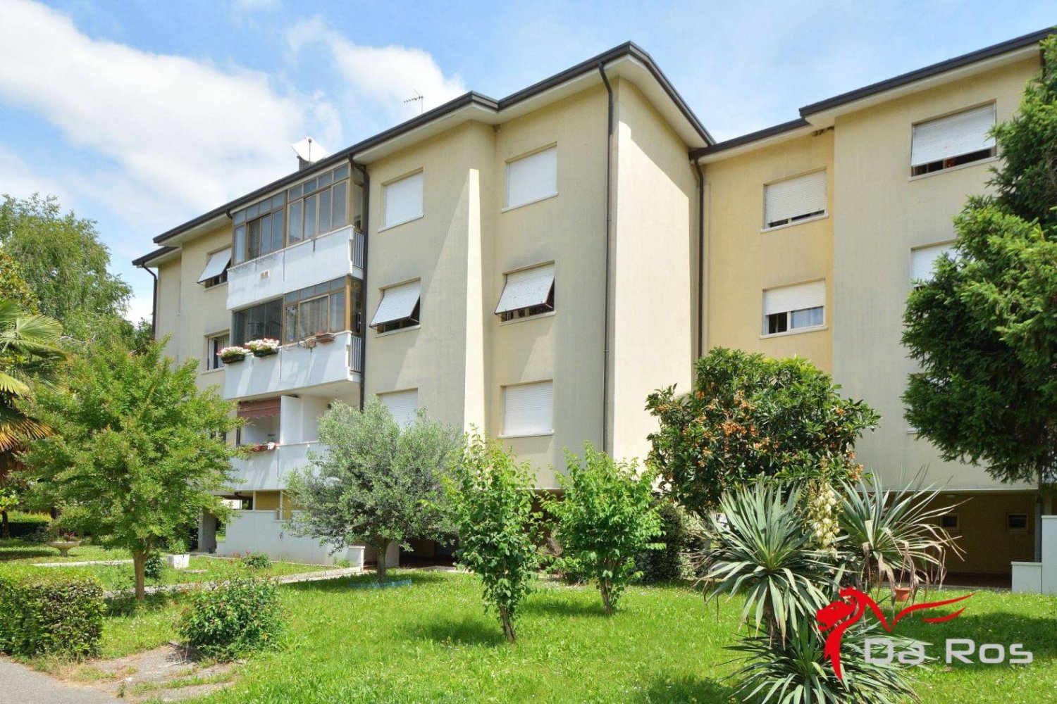 Apartamento de 3 dormitorios en Pordenone, Italy No. 344958
