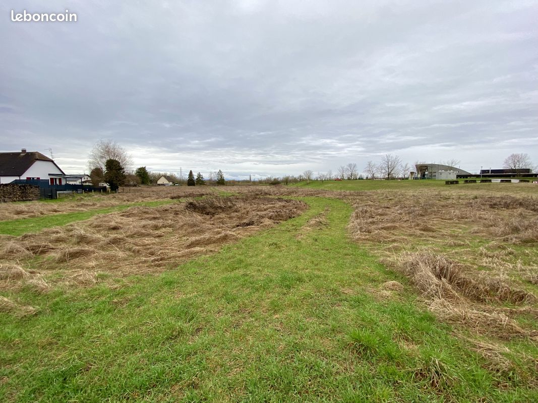 480m² Land in Niffer, France No. 70927