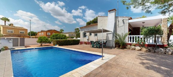 Casa T4 em L'Eliana, Spain N.º 143658 3