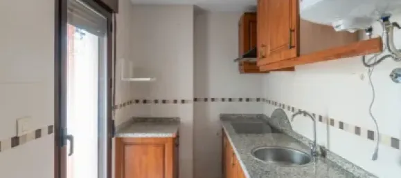 Apartamento de 2 dormitorios en La Zubia, Spain No. 179920 8