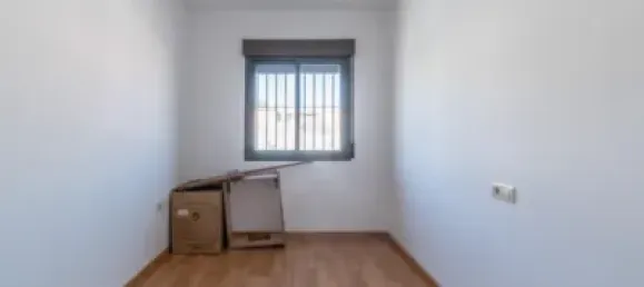 Apartamento de 2 dormitorios en La Zubia, Spain No. 179920 27