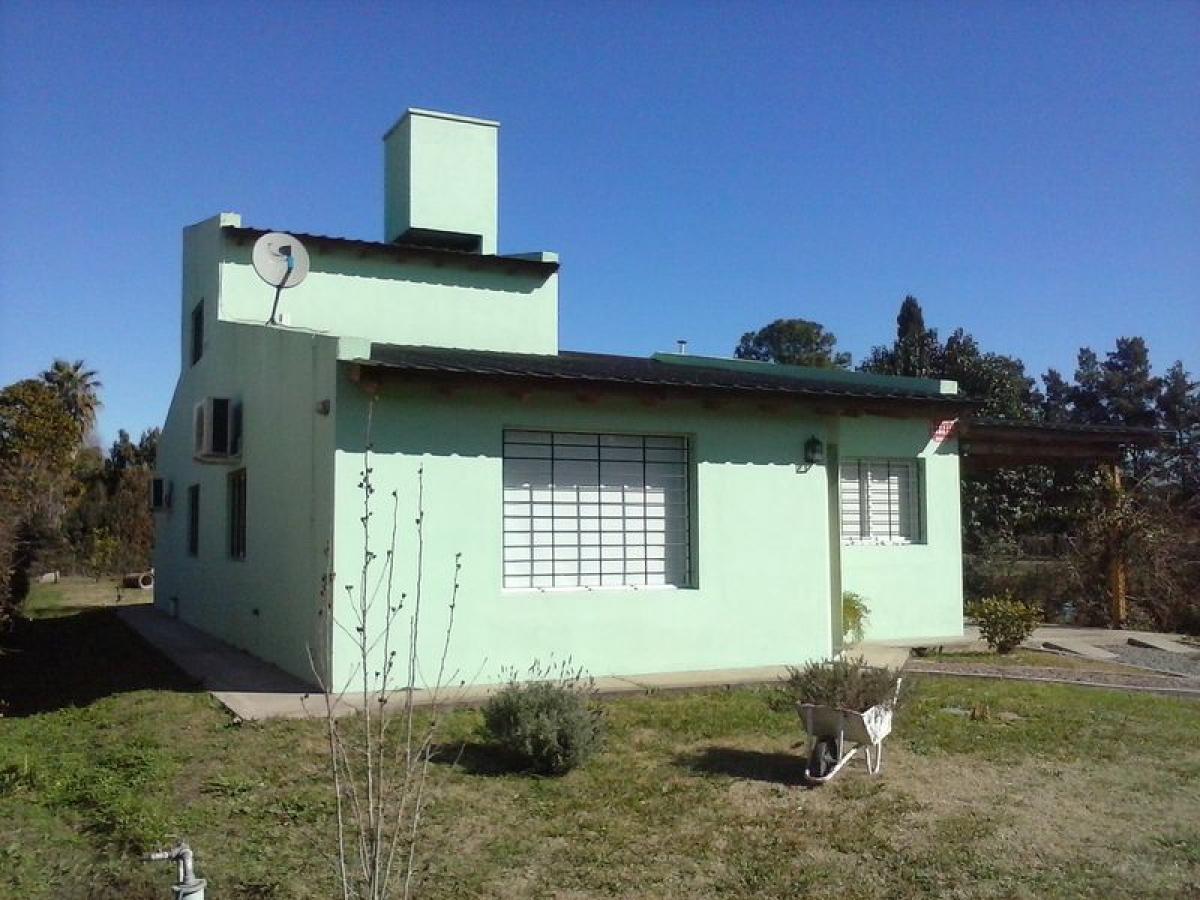 4 bedrooms House in Buenos Aires, Argentina No. 84465