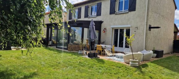 4 غرف نوم منزل في Voisins-le-Bretonneux, France رقم 178129 9