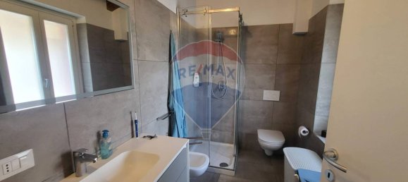 1 chambre Appartement à Casnate con Bernate, Italy No. 121372 15