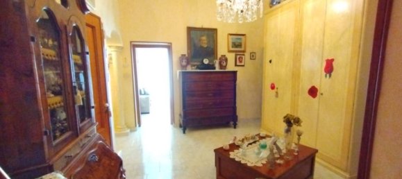 2 bedrooms Apartment in Palermo, Italy No. 359120 12