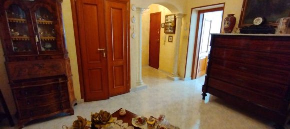 2 bedrooms Apartment in Palermo, Italy No. 359120 22