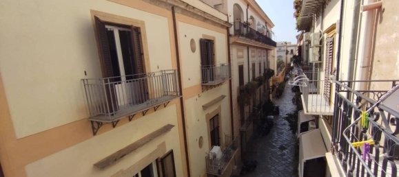 2 bedrooms Apartment in Palermo, Italy No. 359120 32