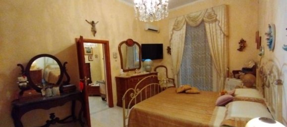 2 bedrooms Apartment in Palermo, Italy No. 359120 15
