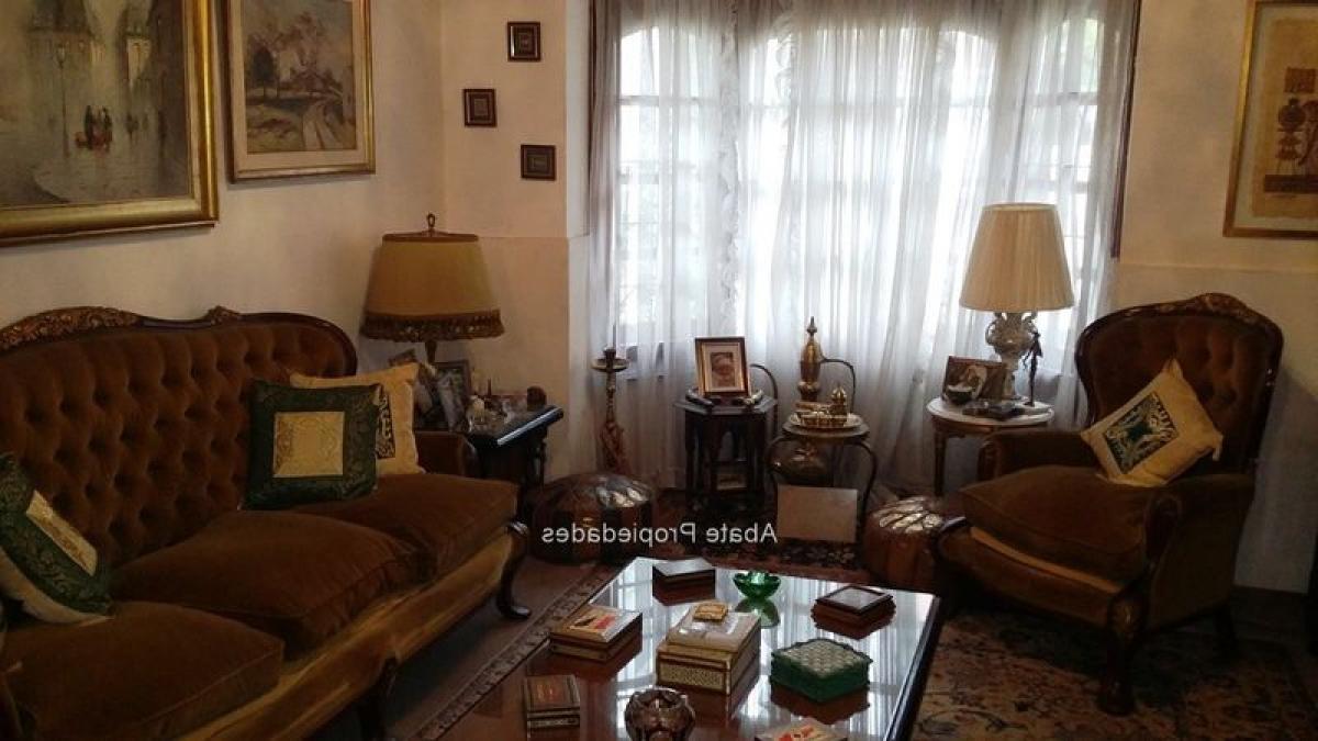 3 bedrooms House in Montevideo, Uruguay No. 2646