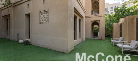 Квартира с 3 спальнями в Old Town, ОАЭ № 13537 2