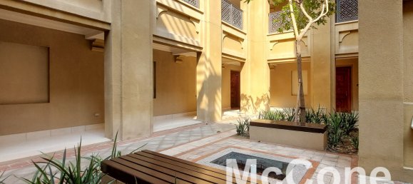 Квартира с 3 спальнями в Old Town, ОАЭ № 13537 15