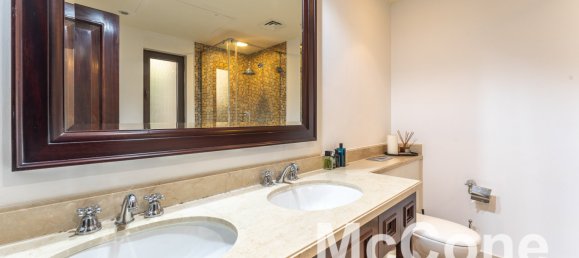 Квартира с 3 спальнями в Old Town, ОАЭ № 13537 11