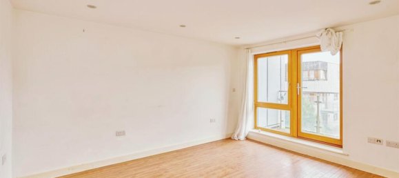 1 bedroom Apartment in Wembley, United Kingdom No. 6405 8