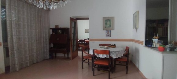 5 rooms Apartment in Arpaia, Italy No. 162480 4
