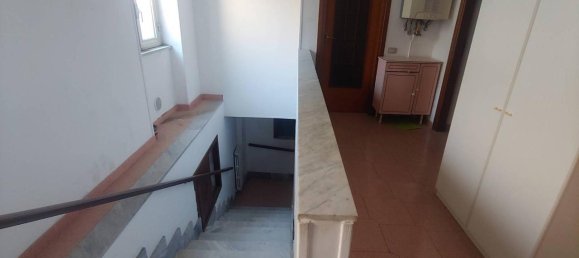 5 rooms Apartment in Arpaia, Italy No. 162480 7