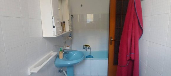 5 rooms Apartment in Arpaia, Italy No. 162480 11