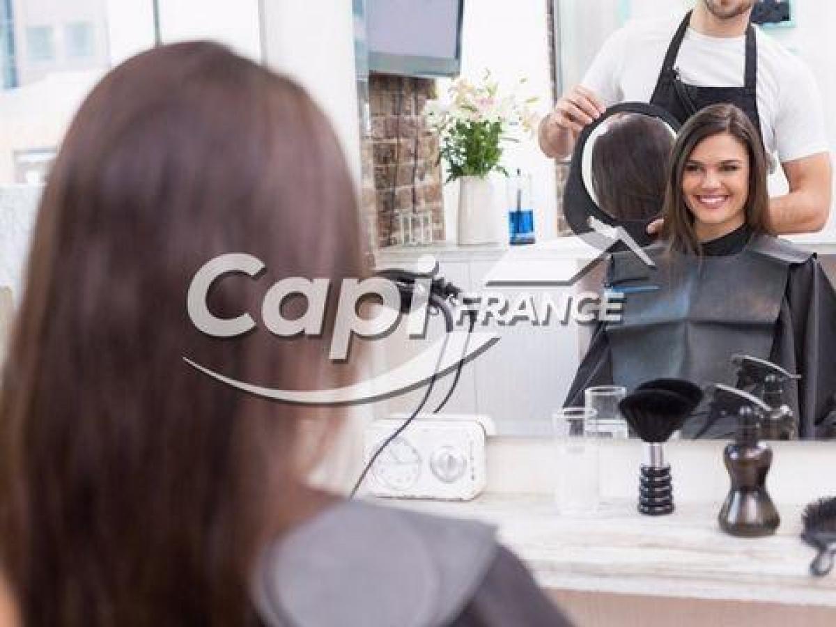 Escritório em Carhaix-Plouguer, France 70 m² N.º 19882