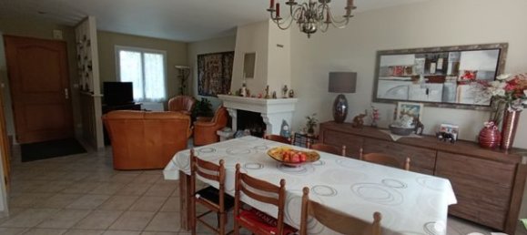 3 bedrooms House in Lucay-le-Male, France No. 305587 4