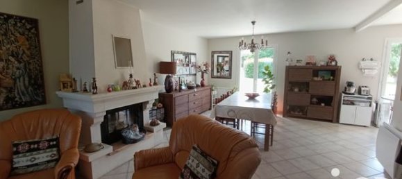 3 bedrooms House in Lucay-le-Male, France No. 305587 3