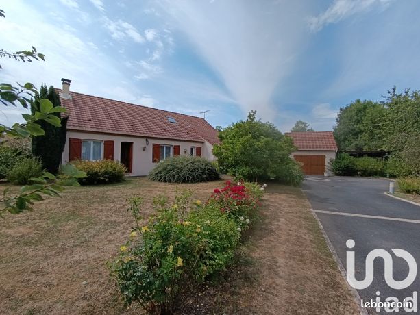 3 bedrooms House in Lucay-le-Male, France No. 305587