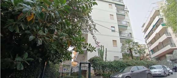 Квартира с 5 комнатами в Санремо, Италия № 238394 5