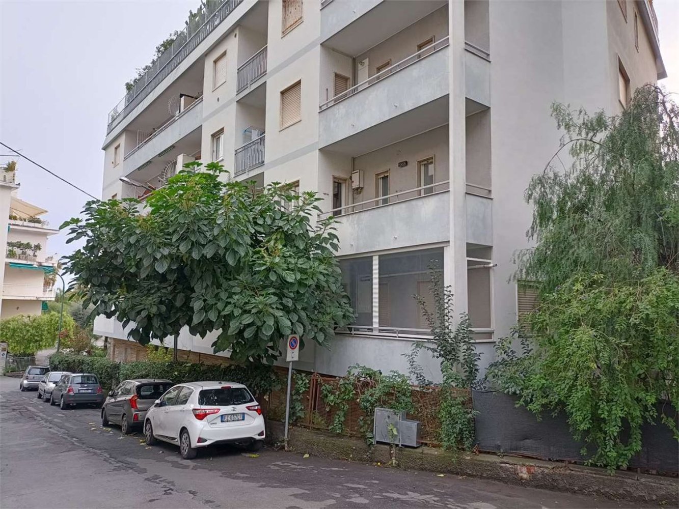 Квартира с 5 комнатами в Санремо, Италия № 238394