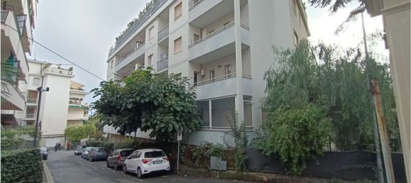 Квартира с 5 комнатами в Санремо, Италия № 238394 4