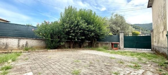 Casa de 2 divisões em Massa, Italy N.º 284397 3