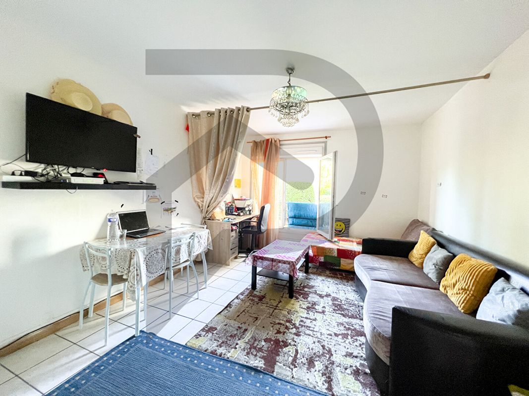 1 bedroom Apartment in Aulnay-sous-Bois, France No. 185034