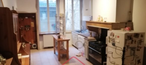 3 bedrooms Apartment in Tournus, France No. 59498 4
