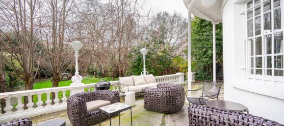 10 bedrooms House in London, United Kingdom No. 13012 31