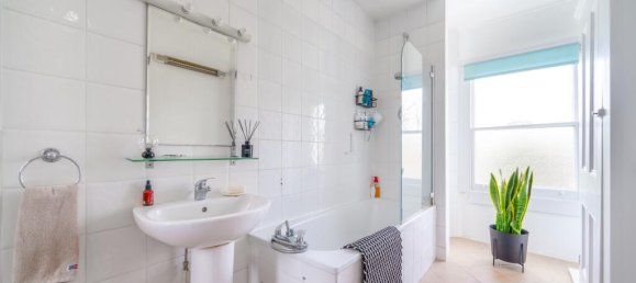 10 bedrooms House in London, United Kingdom No. 13012 9