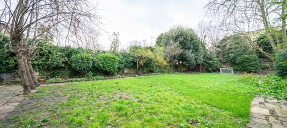 10 bedrooms House in London, United Kingdom No. 13012 19